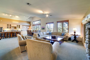 5 Mi to Skiing Mammoth Lakes Home with Pool Table!